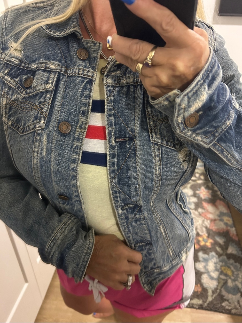 Y2K Vintage Abercrombie & Fitch Distressed Trucker Denim Jacket |Size Medium